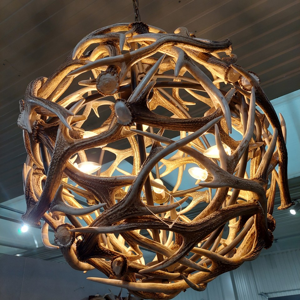 Elegant and Luxurious Globe Chandelier of Deer Antlers 70 cm